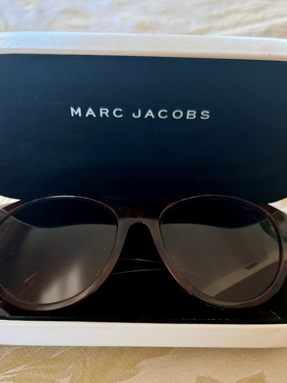 Marc Jacobs Tortoise Shell Oval/Cat-Eye Sunglasses with Hard Case (MARC 181/S)